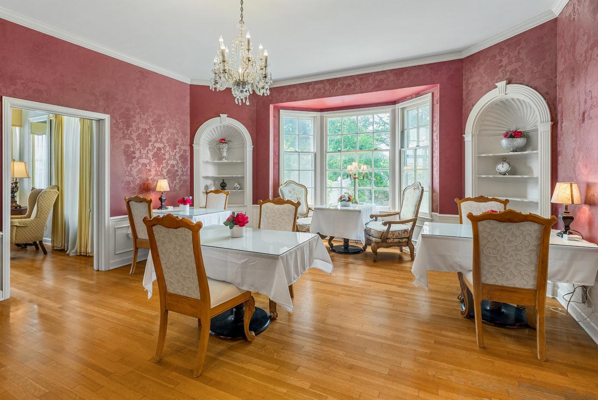 Beland Mansion-Blue Jay Suite! Fort Smith Dış mekan fotoğraf