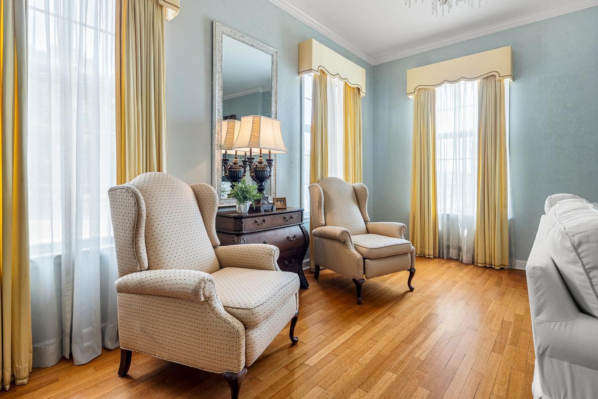 Beland Mansion-Blue Jay Suite! Fort Smith Dış mekan fotoğraf
